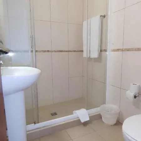 Hotel Velha 2*