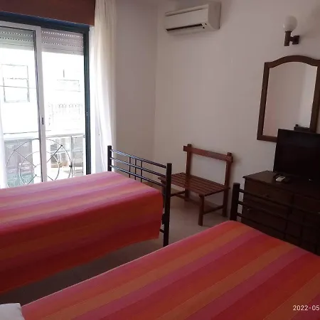 Velha Hotel 2*