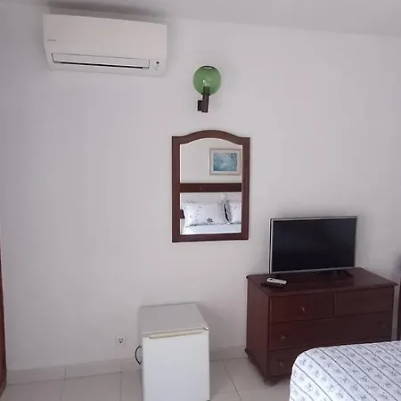 Velha Hotel 2*